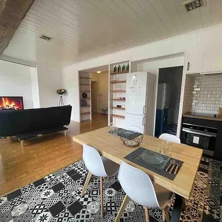 Beau Duplex Situe En Hypercentre D'angers 昂热